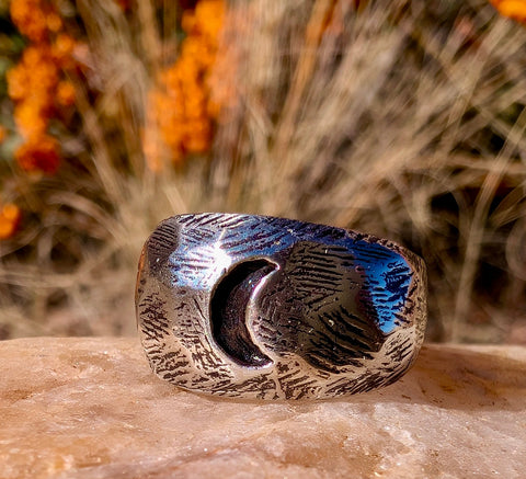 Dark Moon Ring (Silver)